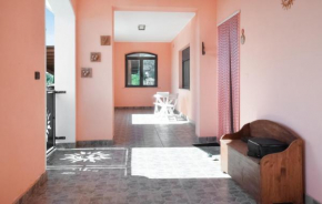 3 Bedroom Stunning Home In Villa Celiera